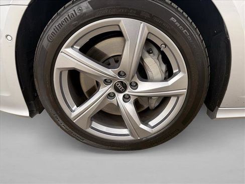 Used 2025 Audi A6 3.0T Premium w/ Convenience Plus Package image 9