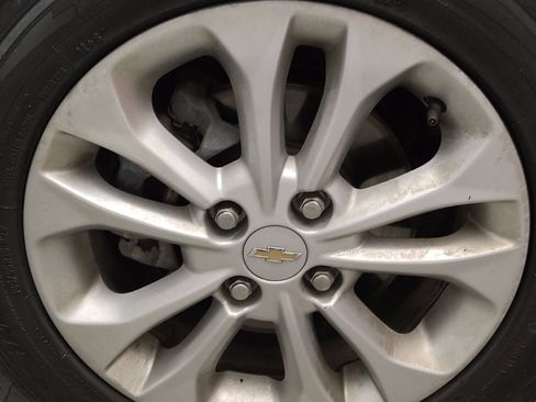 Used 2020 Chevrolet Spark LT FWD image 31