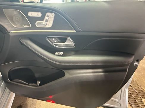 Used 2024 Mercedes-Benz GLE 350 4MATIC image 21