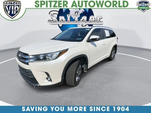 Used 2019 Toyota Highlander Limited Platinum AWD/4WD image 4
