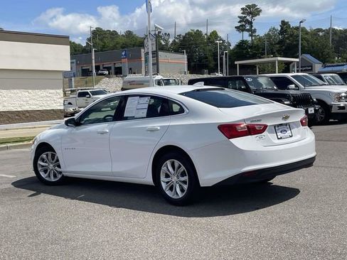 Used 2025 Chevrolet Malibu LT FWD image 5