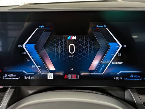 New 2026 BMW 550e xDrive image 23