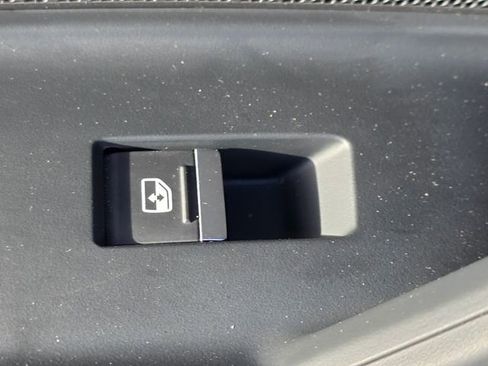 Used 2023 Audi A3 2.0T Premium image 35