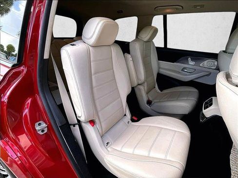 Used 2022 Mercedes-Benz GLS 450 4MATIC image 27