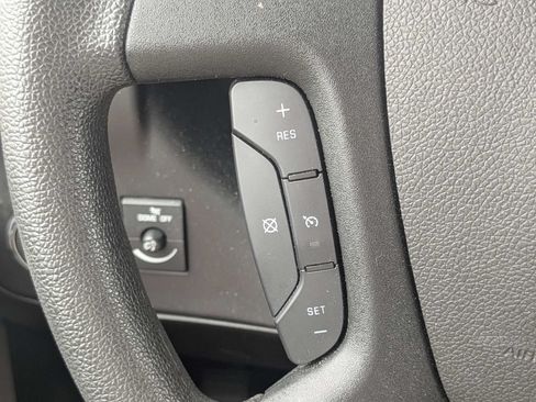 Used 2024 Chevrolet Express 2500 w/ Driver Convenience Package RWD image 26