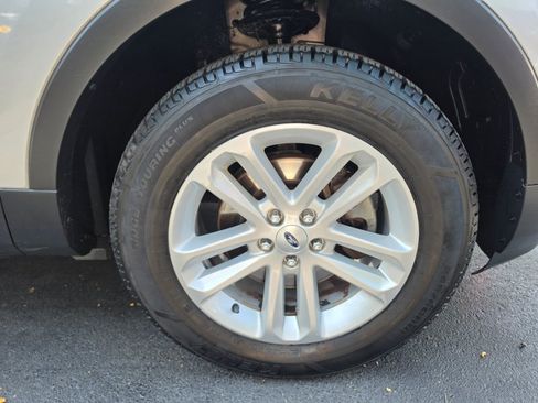 Used 2017 Ford Explorer 4WD image 12