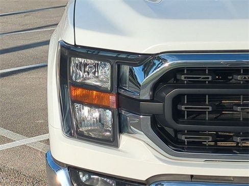 Certified 2023 Ford F150 XLT w/ Trailer Tow Package image 10