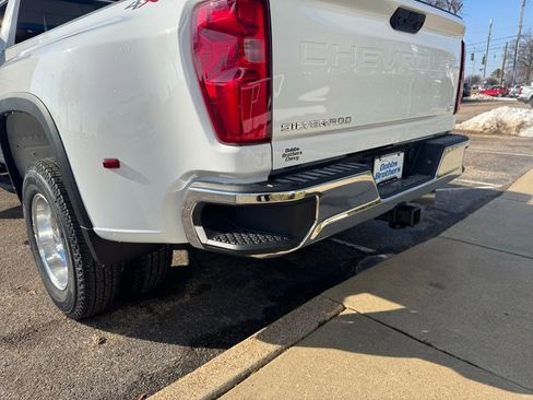 New 2026 Chevrolet Silverado 3500 LT w/ Convenience Package image 49