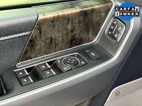 Used 2024 Ford F250 Lariat w/ FX4 Off-Road Package image 16