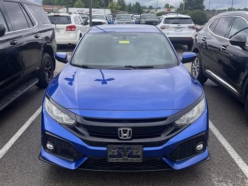 Used 2018 Honda Civic Sport image 2