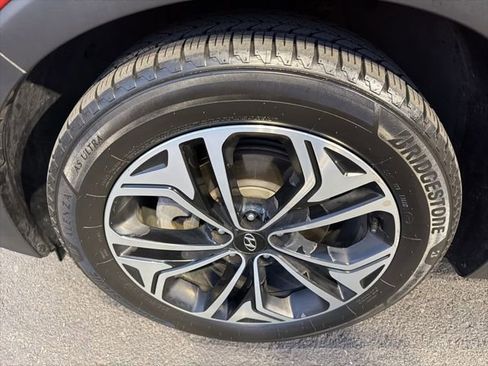 Used 2020 Hyundai Santa Fe SEL w/ Cargo Package image 22