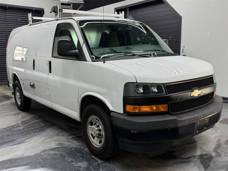 Used 2020 Chevrolet Express 2500 RWD image 7