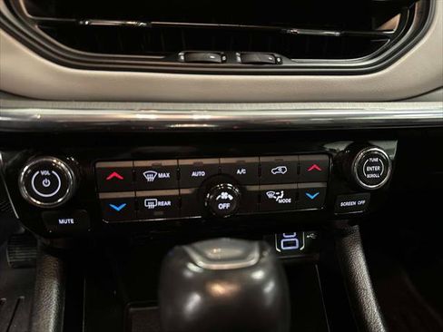 Used 2022 Jeep Compass Limited w/ Elite Group image 29