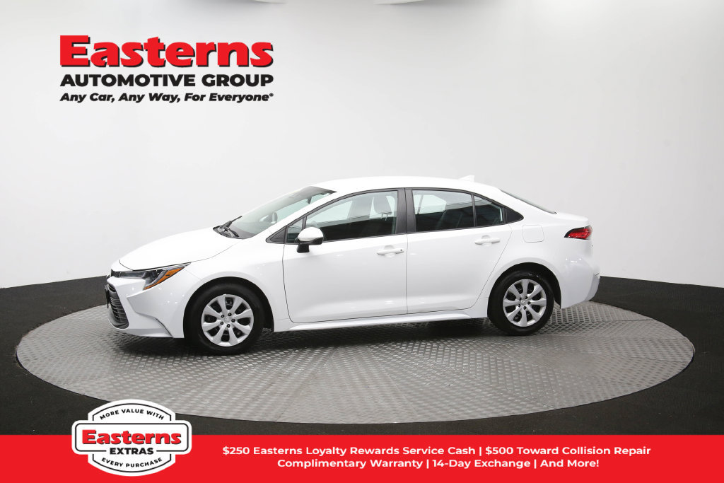 Used 2024 Toyota Corolla LE FWD image 58