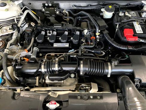 Used 2019 Honda Accord EX-L image 32