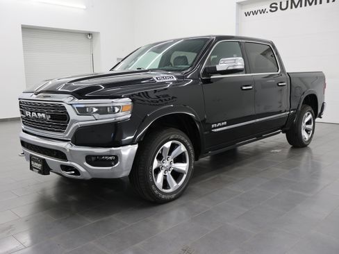 Used 2022 RAM 1500 Limited AWD/4WD image 7
