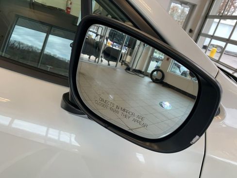 Certified 2024 Subaru Crosstrek 2.0i Premium image 22