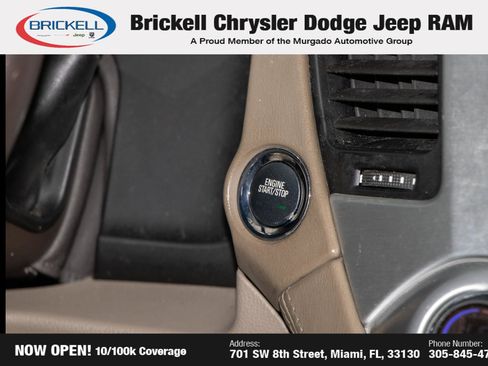 Used 2018 GMC Yukon SLT w/ Premium Edition image 27