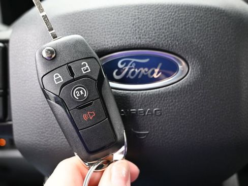 New 2026 Ford F250 XLT image 39