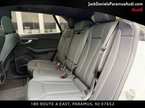 Used 2023 Audi Q8 Premium Plus w/ Premium Plus Package AWD/4WD image 18