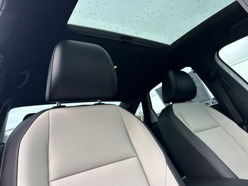 Used 2021 Volkswagen Jetta R-Line image 15