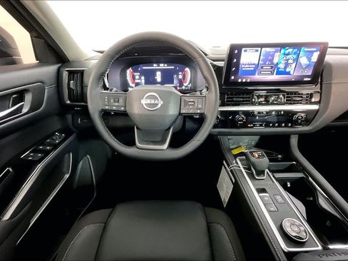 New 2026 Nissan Pathfinder SL AWD/4WD image 22