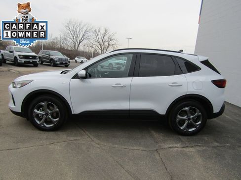 Used 2025 Ford Escape ST-Line Elite w/ Tech Pack #1 image 2