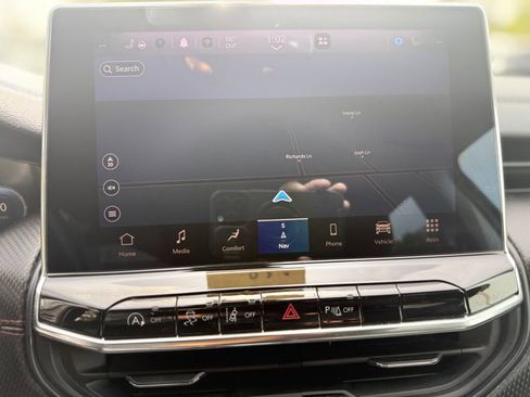 Used 2022 Jeep Compass Trailhawk w/ Trailhawk Elite Group image 20