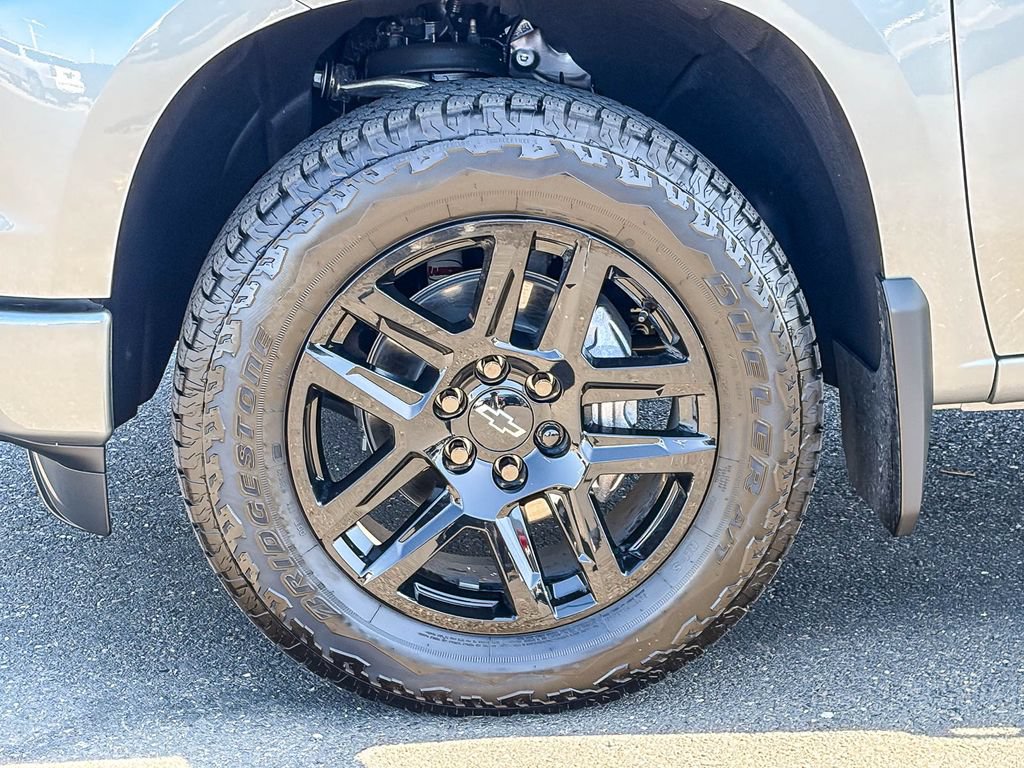 Used 2026 Chevrolet Silverado 1500 RST w/ Z71 Off-Road Package AWD/4WD image 14