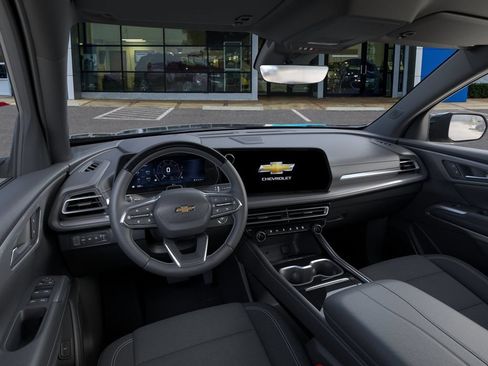 New 2026 Chevrolet Traverse LT w/ Enhanced Driving Package AWD/4WD image 15
