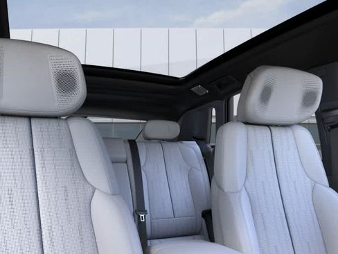 New 2026 Cadillac Lyriq Premium Luxury AWD/4WD image 24