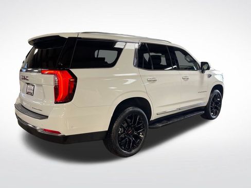 Used 2026 GMC Yukon Elevation AWD/4WD image 5
