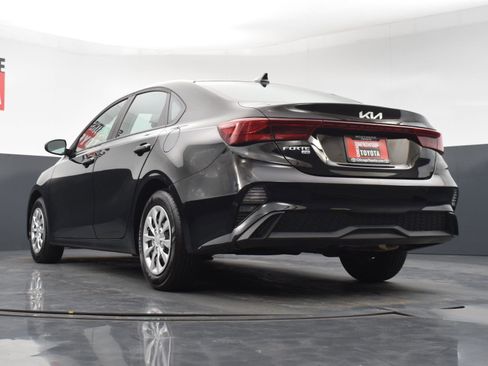 Used 2024 Kia Forte LX FWD image 29