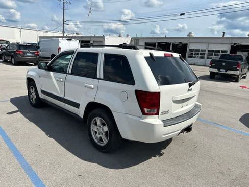 Used 2006 Jeep Grand Cherokee Laredo AWD/4WD image 14
