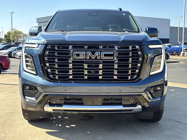 Used 2026 GMC Yukon Denali Ultimate AWD/4WD image 12
