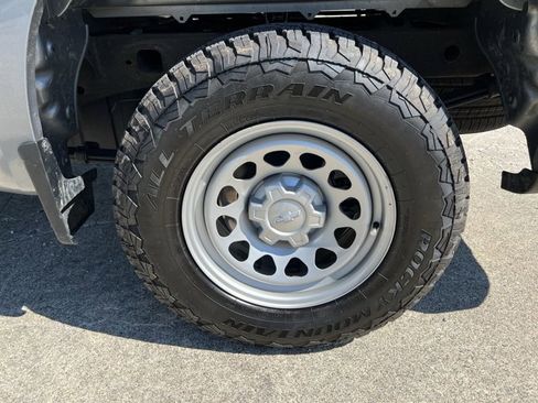 Used 2023 Chevrolet Silverado 1500 W/T w/ WT Value Package image 33