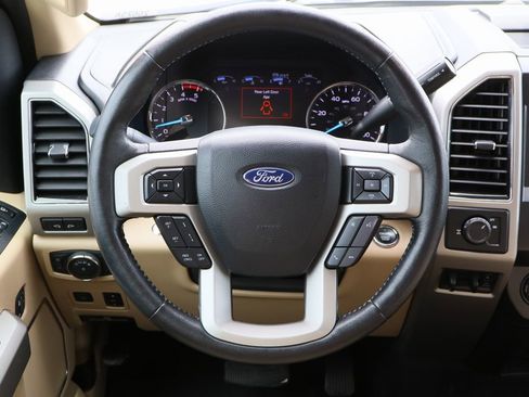 Used 2019 Ford F250 Lariat w/ Lariat Ultimate Package image 13