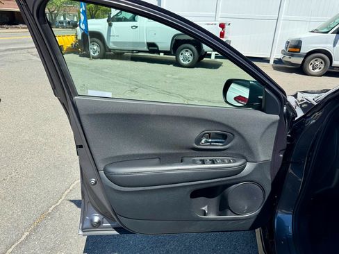 Used 2022 Honda HR-V Sport image 13