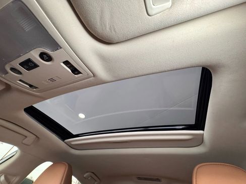 Used 2017 Lexus IS 300 AWD w/ Premium Package image 35