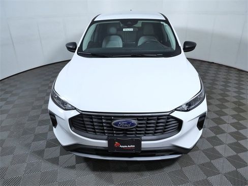 Used 2023 Ford Escape Active image 3