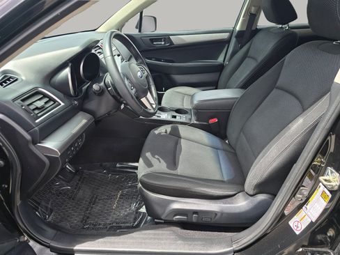 Used 2017 Subaru Outback 2.5i Premium AWD/4WD image 23