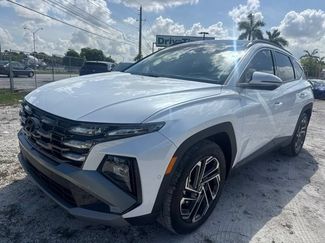 Used 2025 Hyundai Tucson Limited FWD video 1