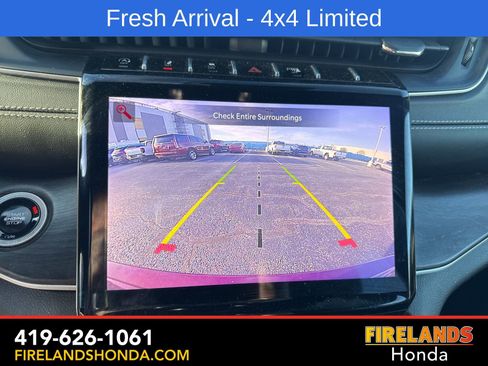 Used 2024 Jeep Grand Cherokee Limited image 24