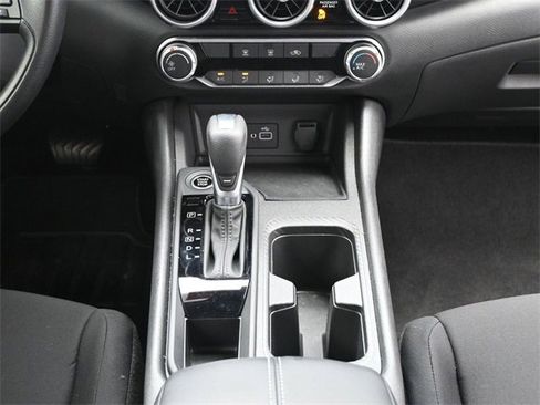 Used 2025 Nissan Sentra S image 26