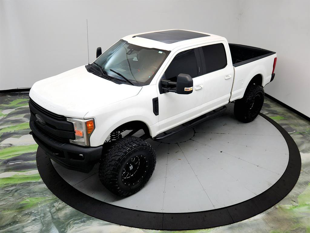 Used 2017 Ford F250 Lariat w/ Lariat Ultimate Package AWD/4WD image 30