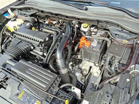 Used 2023 Ford Escape Platinum w/ Premium Technology Package image 28