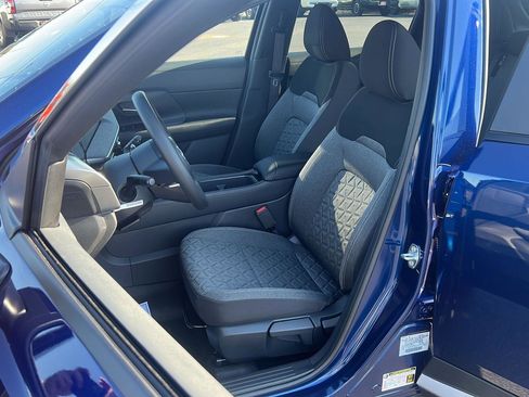 New 2026 Nissan Kicks SV image 12