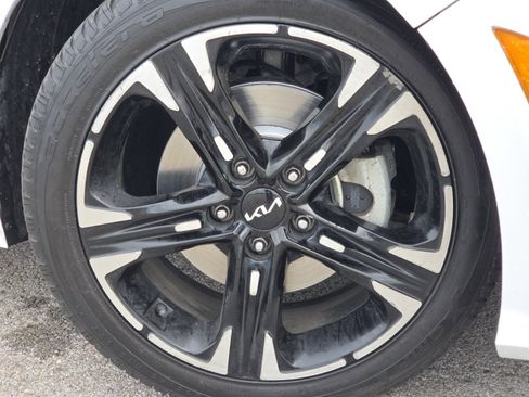 Used 2024 Kia K5 GT-Line AWD/4WD image 13