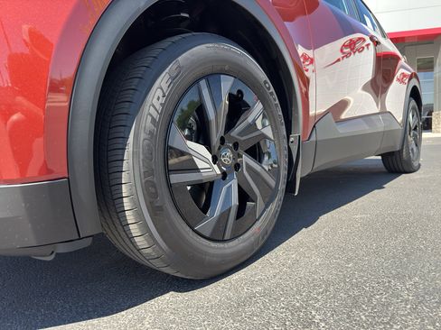 New 2026 Toyota C-HR AWD/4WD image 17