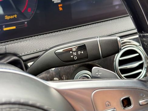 Used 2018 Mercedes-Benz S 560 4MATIC Sedan image 28